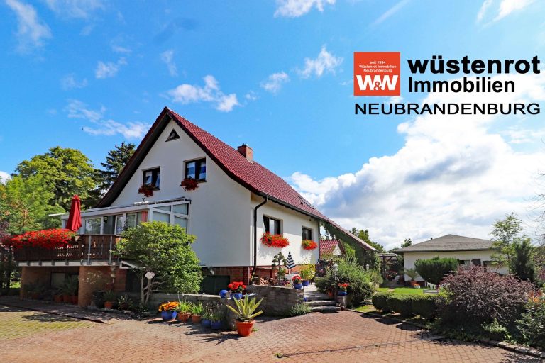 Immobilienangebot - Ahlbeck - Alle - ALLES TOP AUSGESTATTET: WOHNENSEMBLE MIT EINFAMILIENHAUS  UND FERIENWOHNUNG UND ZWEI FERIENHÄUSER