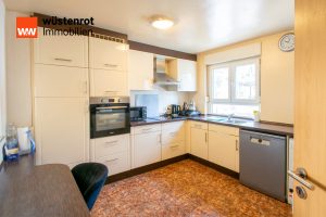 Immobilienangebot - Gemmrigheim - Alle - Seltene Gelegenheit:  6-Zimmer-Wohnung  mit Garten in Gemmrigheim