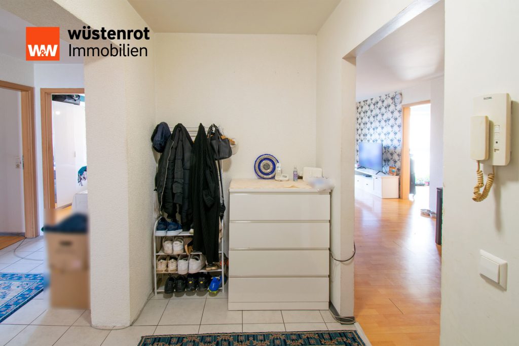 Immobilienangebot - Gemmrigheim - Alle - Seltene Gelegenheit:  6-Zimmer-Wohnung  mit Garten in Gemmrigheim