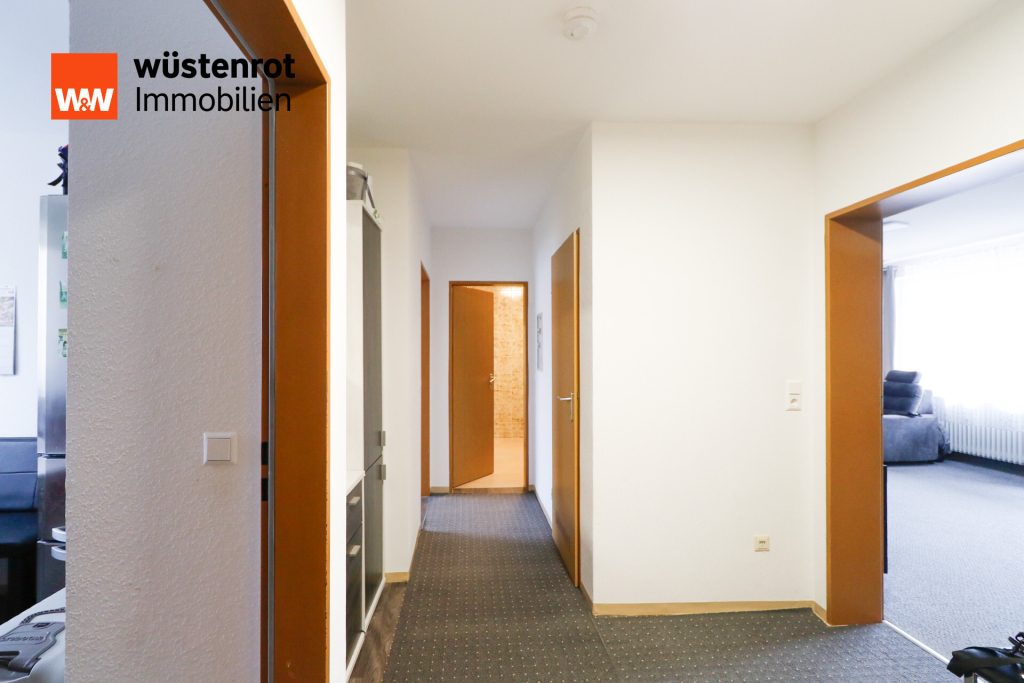 Immobilienangebot - Schönwald - Alle - Gepflegte, vermietete 3-Zimmerwohnung in ruhiger Lage von Schönwald.