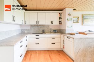 Immobilienangebot - Stadtsteinach - Alle - Wo Tier und Mensch Willkommen sind! Einfamilienhaus mit reichlich Platz in ländlicher Lage.