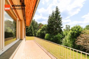 Immobilienangebot - Selb - Alle - Exklusive Familienresidenz mit parkähnlichem Garten - Privatsphäre garantiert!