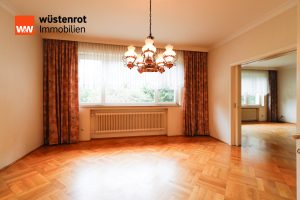 Immobilienangebot - Selb - Alle - Exklusive Familienresidenz mit parkähnlichem Garten - Privatsphäre garantiert!