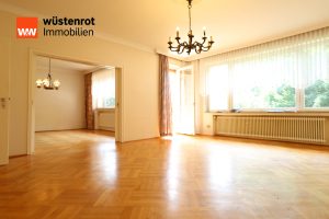Immobilienangebot - Selb - Alle - Exklusive Familienresidenz mit parkähnlichem Garten - Privatsphäre garantiert!