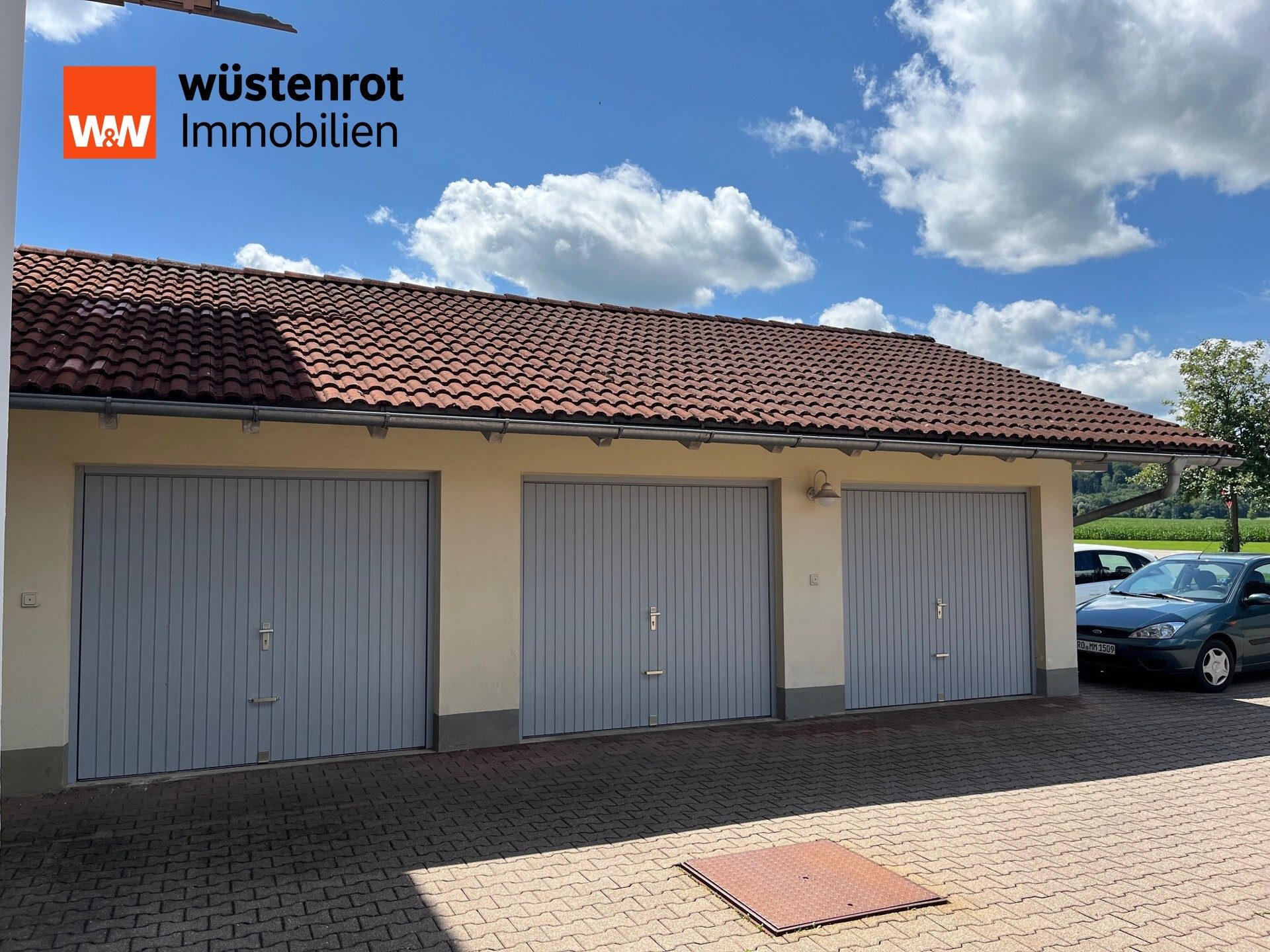 Immobilienangebot - Bruckmühl - Alle - 2-Zimmer- Etagenwohnung  mit großem Balkon in Bruckmühl zu verkaufen