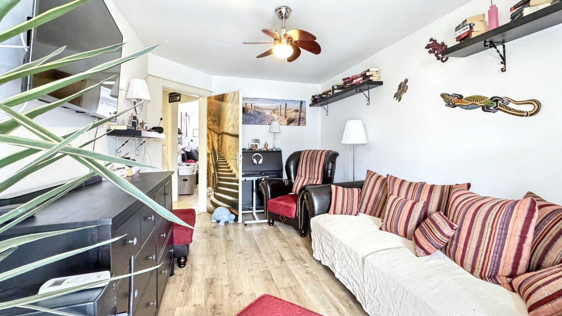 Immobilienangebot - Neustadt - Alle - Helle 4-Zimmerwohnung mit Balkon in zentraler ruhiger Wohnlage von Neustadt