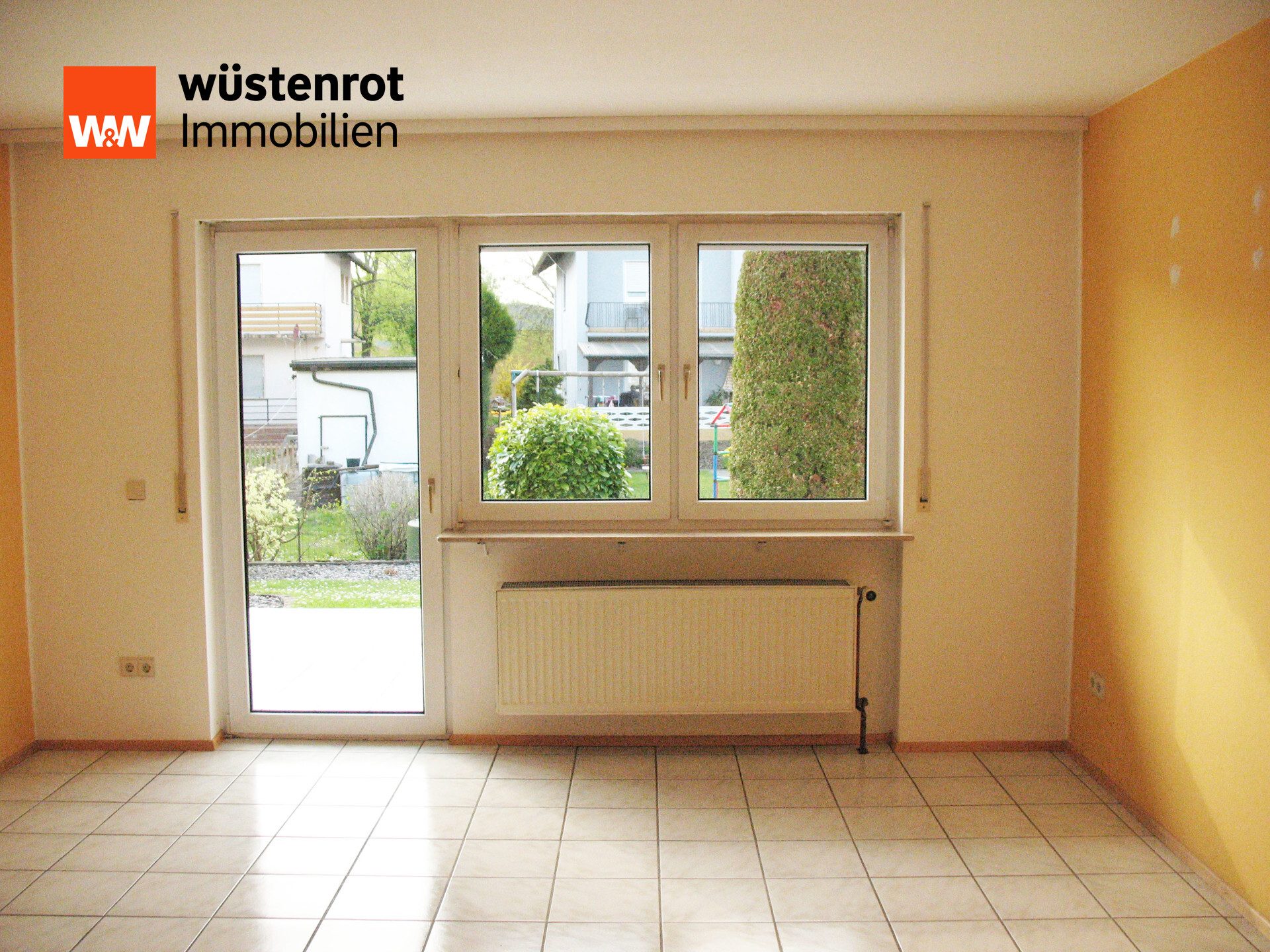 Immobilienangebot - Leimersheim - Alle - Gepflegtes Mehrfamilienhaus mit 4 Einheiten - voll vermietet, ruhige Lage in Leimersheim
