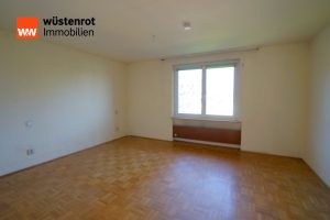 Immobilienangebot - Ostrach - Alle - Charmantes Haus mit  4 Garagen und großem Grundstück!