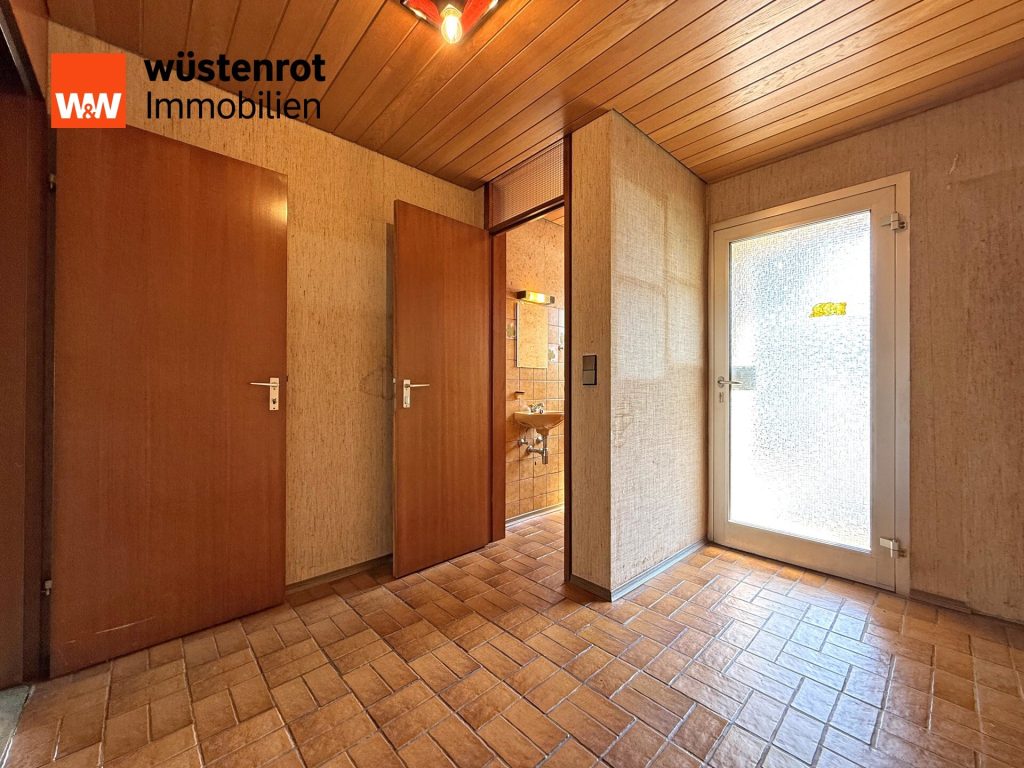 Immobilienangebot - Rutesheim - Alle - Familientraum in Rutesheim – Reiheneckhaus mit Garten, Balkon und Raum für Ihre Wohnträume!