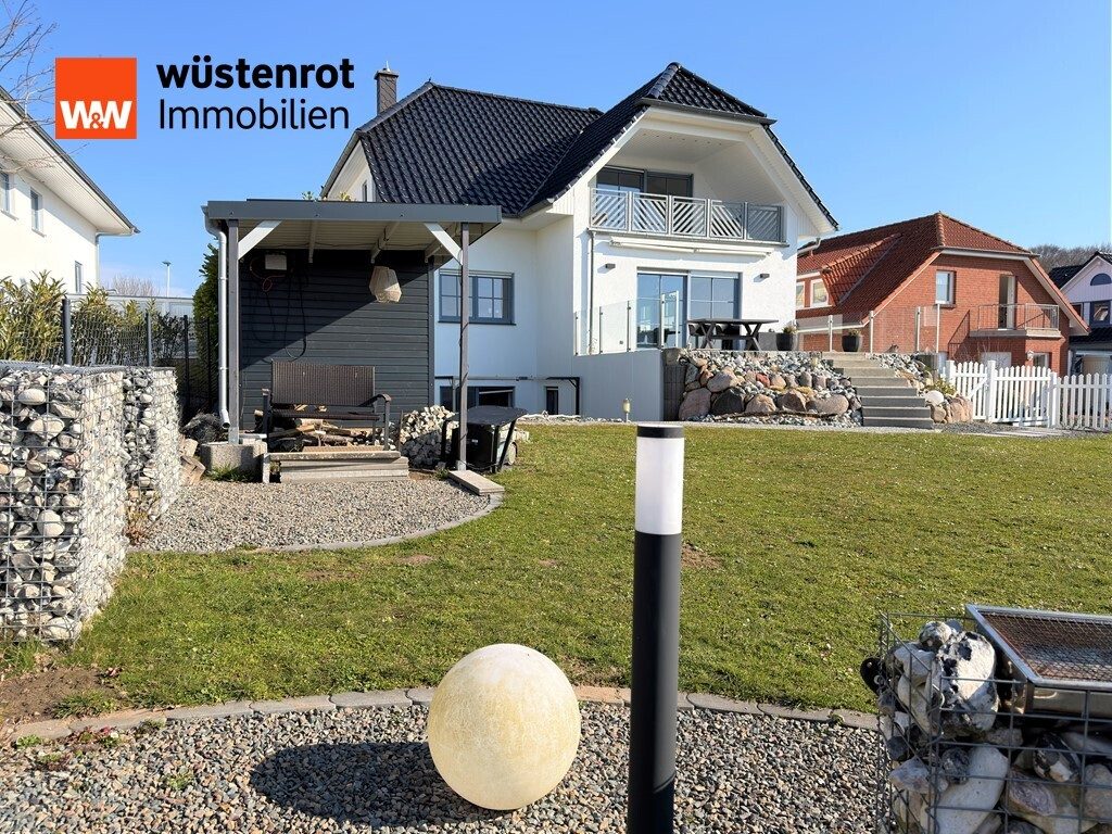 Immobilienangebot - Sassnitz / Lancken - Alle - Moderne Idylle mit Stil und unverbaubaren Meerblick in Sassnitz