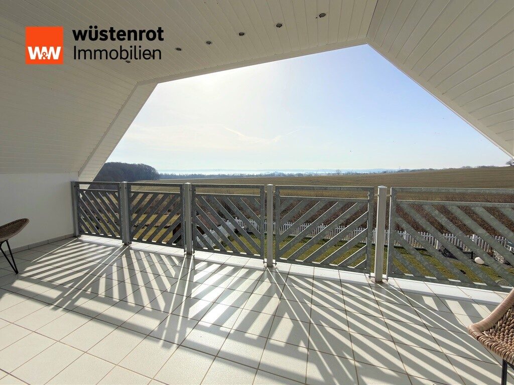 Immobilienangebot - Sassnitz / Lancken - Alle - Moderne Idylle mit Stil und unverbaubaren Meerblick in Sassnitz