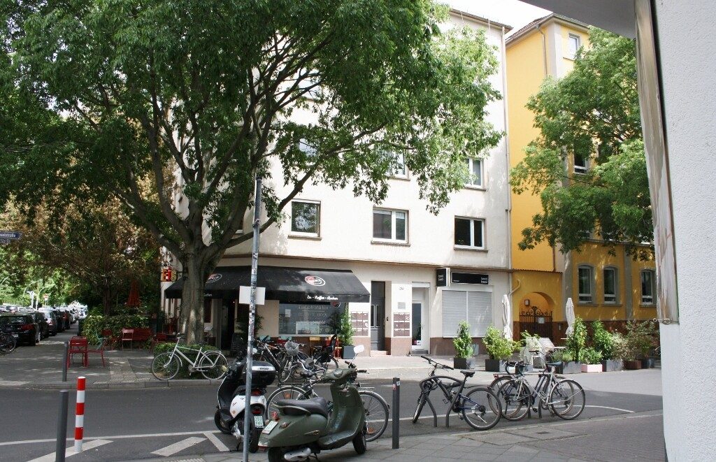 Immobilienangebot - Frankfurt am Main - Alle - Apartmenthaus mit ca. 10 % Rendite in Frankfurt / Nordend-West