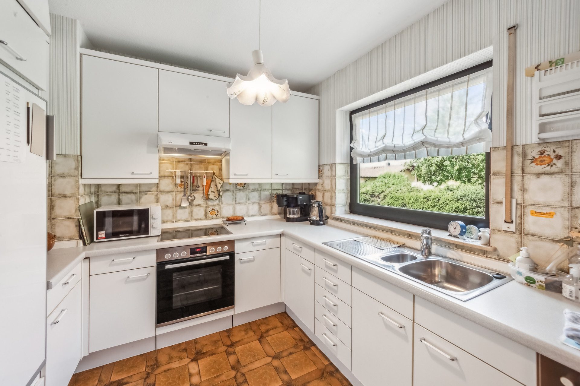 Immobilienangebot - Kleinostheim - Alle - Wohnen, wo andere Urlaub machen – Ihr Zuhause mit Mainblick und Gartenidylle