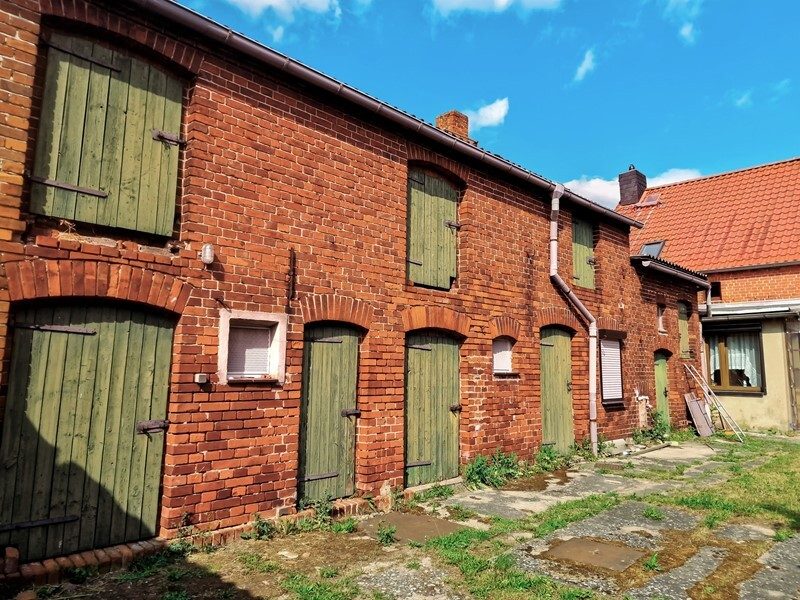 Immobilienangebot - Mahlpfuhl - Alle - Handwerkerobjekt mit schönem Grundstück in Mahlpfuhl bei Tangerhütte