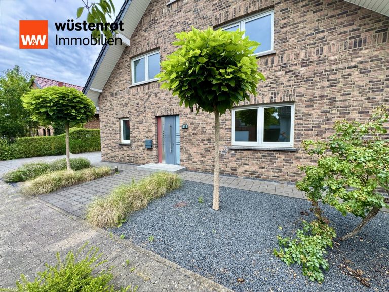 Immobilienangebot - Kevelaer / Winnekendonk - Alle - Wohlfühlen auf den ersten Blick – modernes Einfamilienhaus mit Charme