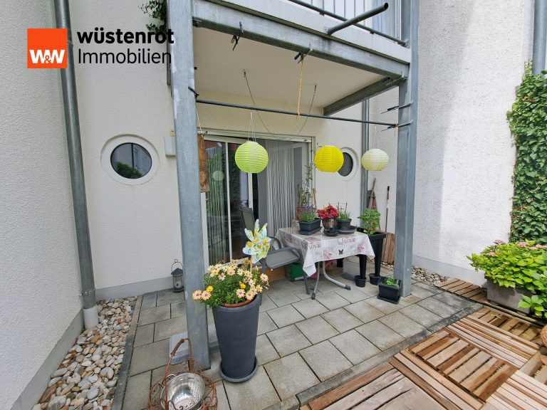 Immobilienangebot - Pfaffenhofen - Alle - Helle 2-Zimmer-EG-Wohnung, mit kleiner Terrasse