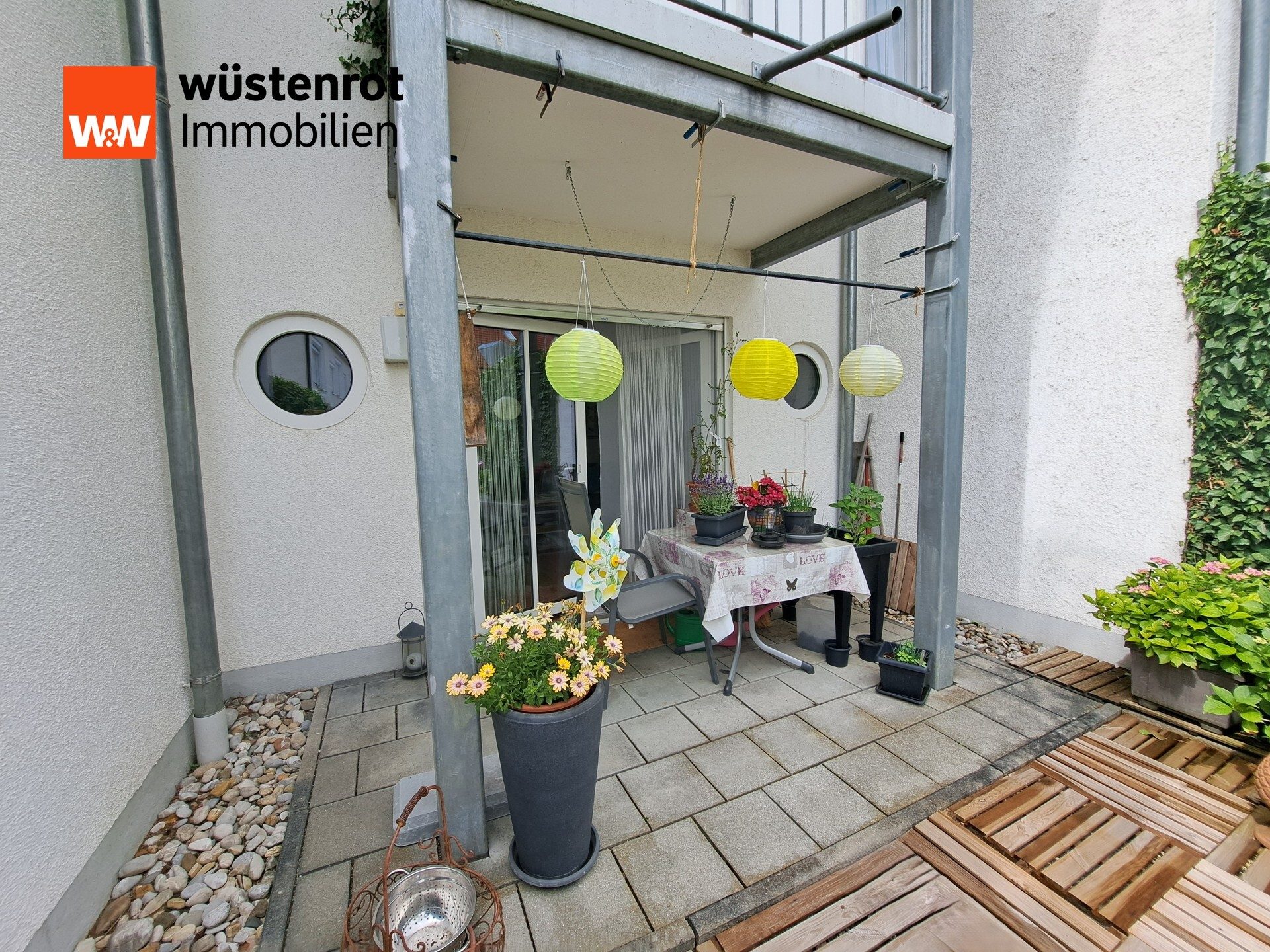 Immobilienangebot - Pfaffenhofen - Alle - Helle 2-Zimmer-EG-Wohnung, mit kleiner Terrasse