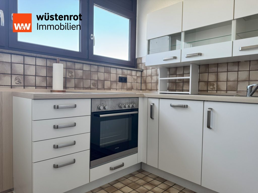 Immobilienangebot - Wendlingen am Neckar - Alle - Ihr Ruhepol im Alltag – Charmante Wohnung mit Wellnessbereich und Tiefgarage