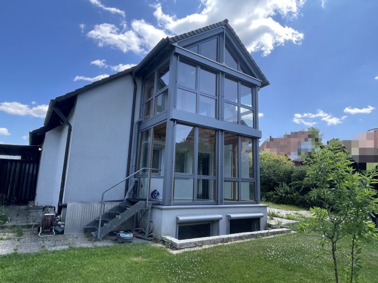 Immobilienangebot - Burgthann - Alle - Sehr ruhiges Ein-bzw. Zweifamilienhaus in Burgthann-Unterferrieden