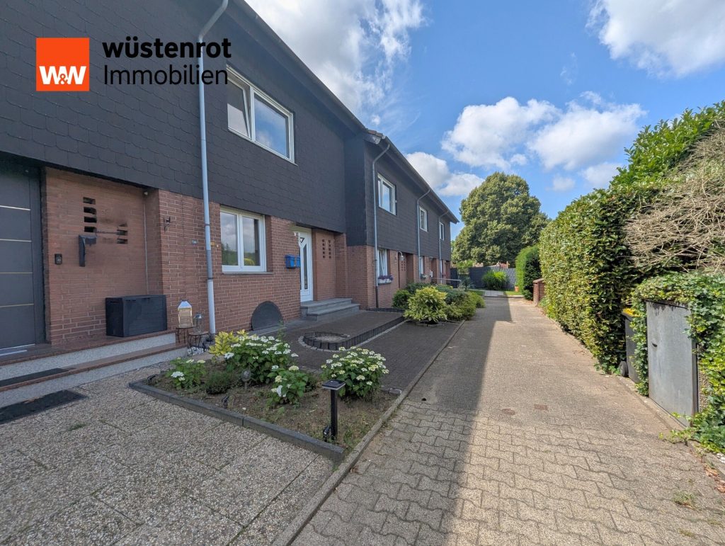 Immobilienangebot - Essen / Altenessen-Nord - Alle - Sofort einziehen & wohlfühlen! Top gepflegtes Reihenhaus in begehrter Lage mit Garten & Garage & Einbauküche