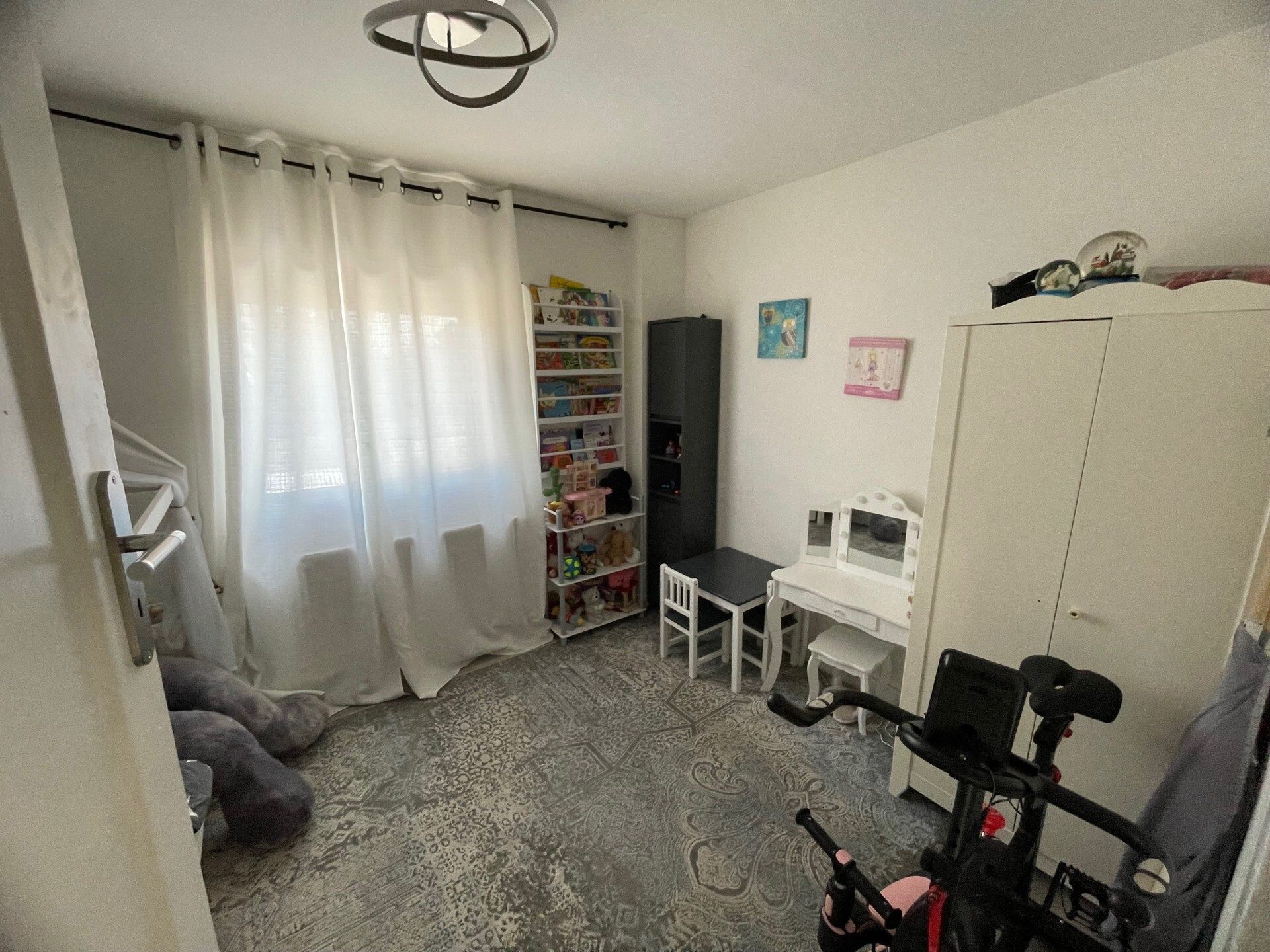 Immobilienangebot - Friedberg - Alle - Investieren mit Weitblick: 3 vermietete Wohneinheiten plus Nachbarhaus im Angebot in FB-Fauerbach