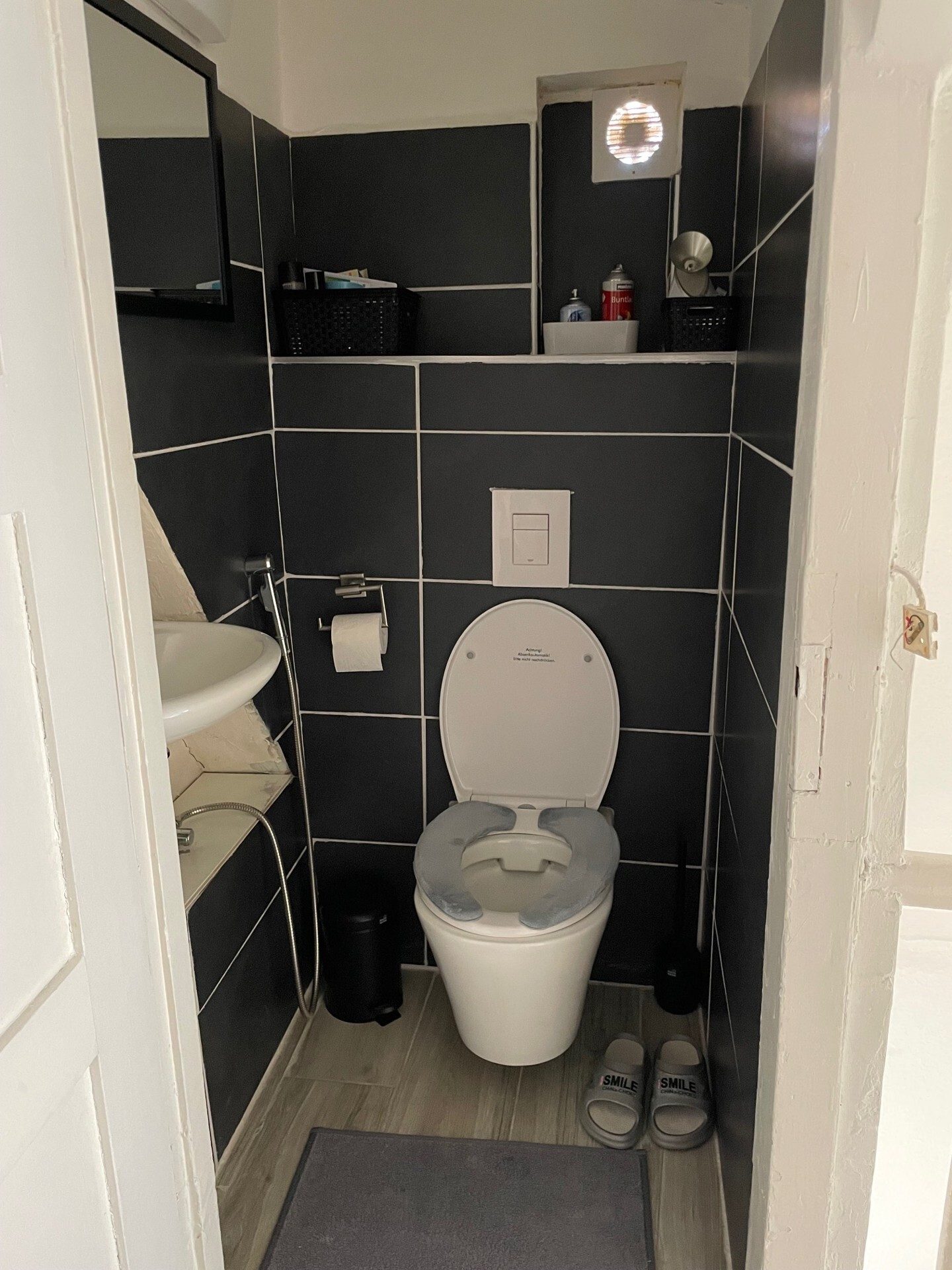 Immobilienangebot - Friedberg - Alle - Investieren mit Weitblick: 3 vermietete Wohneinheiten plus Nachbarhaus im Angebot in FB-Fauerbach