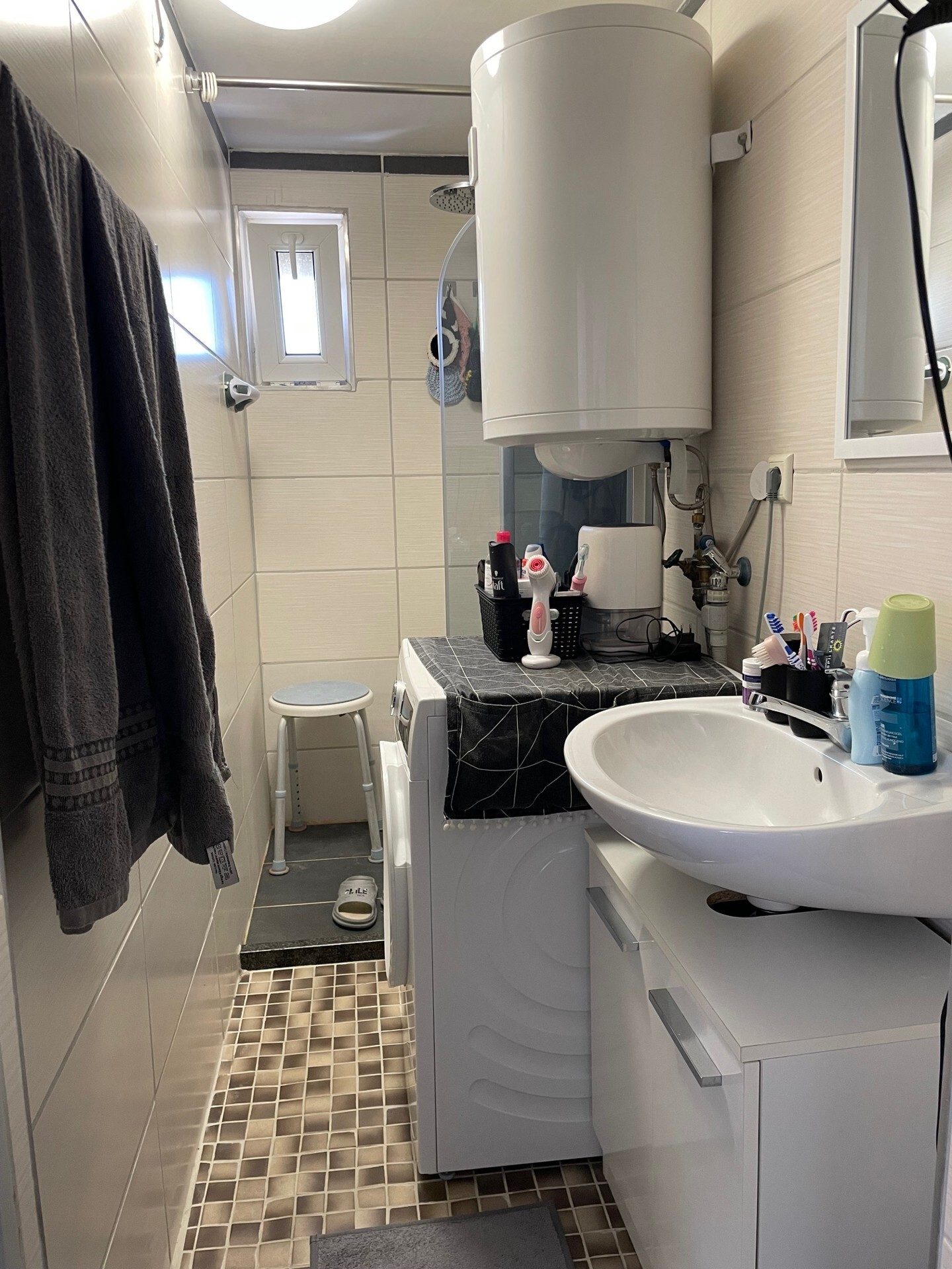 Immobilienangebot - Friedberg - Alle - Investieren mit Weitblick: 3 vermietete Wohneinheiten plus Nachbarhaus im Angebot in FB-Fauerbach