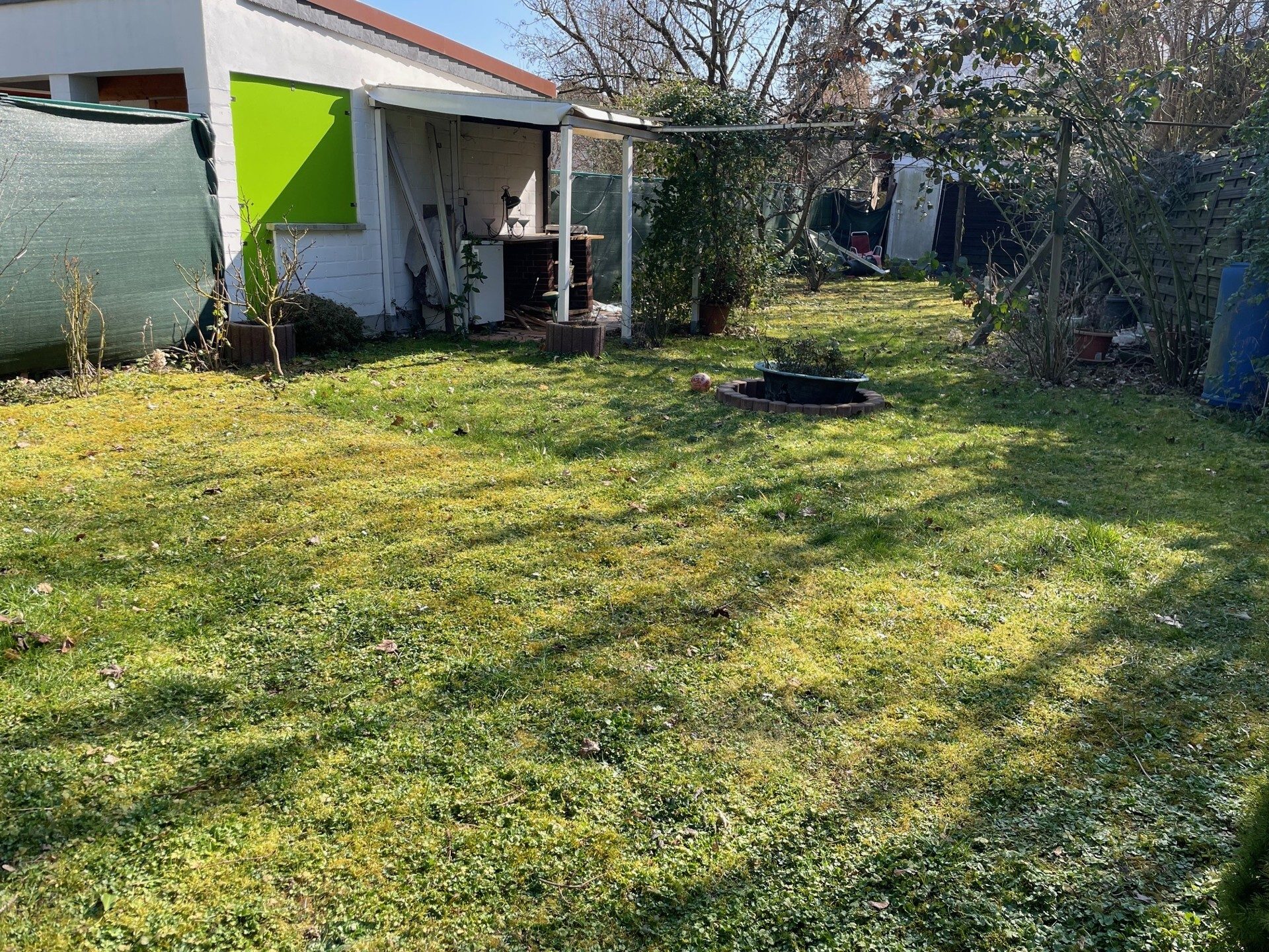 Immobilienangebot - Friedberg - Alle - Investieren mit Weitblick: 3 vermietete Wohneinheiten plus Nachbarhaus im Angebot in FB-Fauerbach