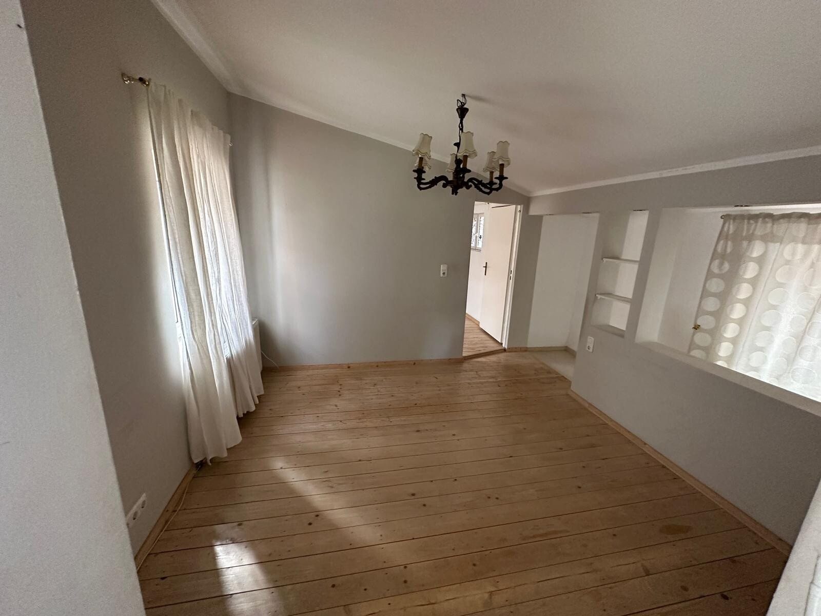 Immobilienangebot - Friedberg - Alle - Investieren mit Weitblick: 3 vermietete Wohneinheiten plus Nachbarhaus im Angebot in FB-Fauerbach