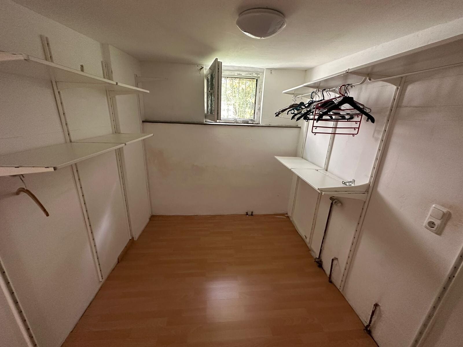 Immobilienangebot - Friedberg - Alle - Investieren mit Weitblick: 3 vermietete Wohneinheiten plus Nachbarhaus im Angebot in FB-Fauerbach