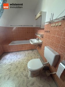 Immobilienangebot - Berlin / Buckow - Alle - Sehr schön gelegenes Einfamilienhaus