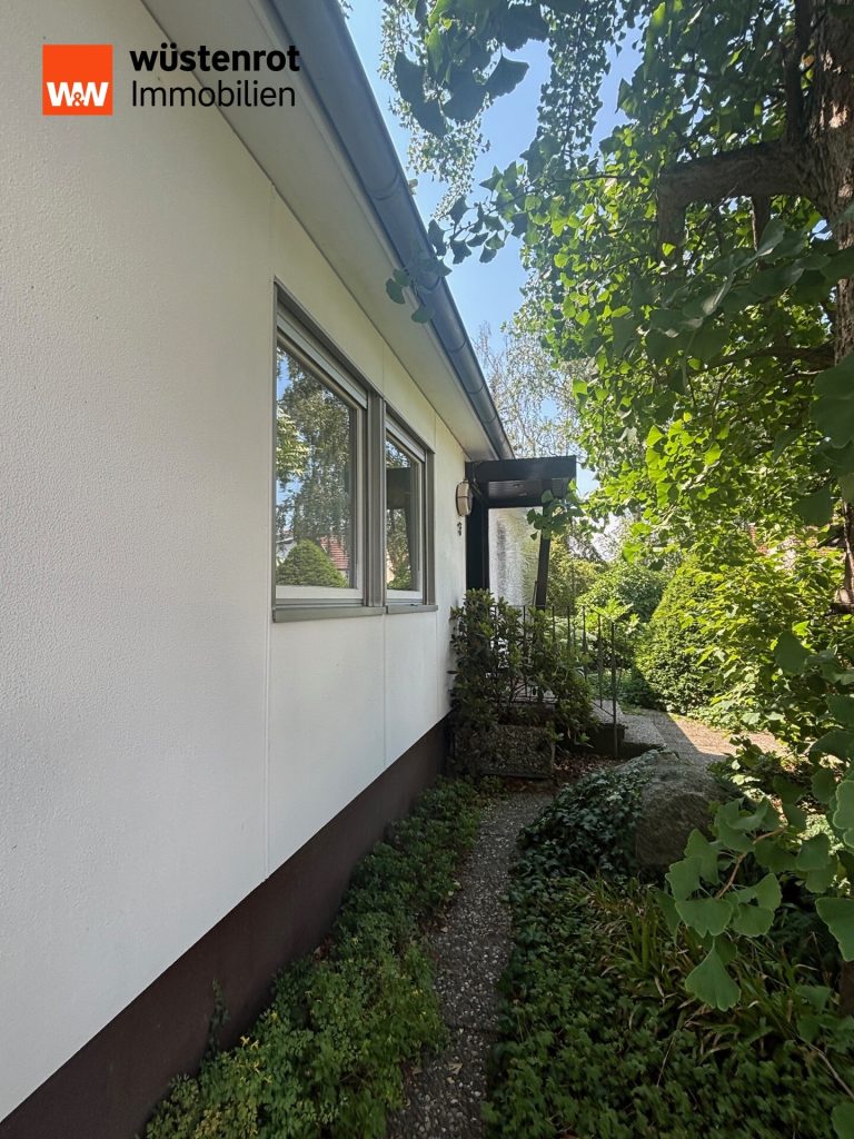 Immobilienangebot - Berlin / Buckow - Alle - Sehr schön gelegenes Einfamilienhaus