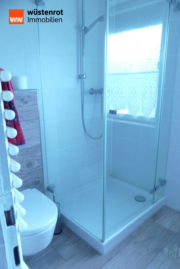 Immobilienangebot - Bremen - Alle - Schönebeck in Schlossnähe
Reihenmittelhaus mit viel Entwicklungspotenzial