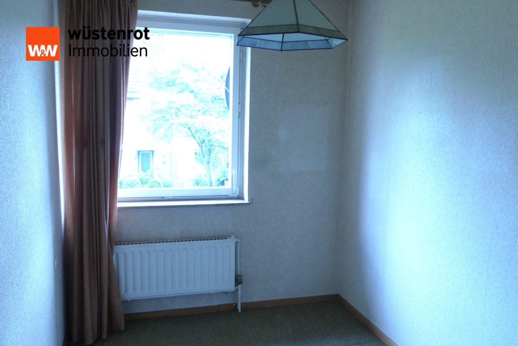 Immobilienangebot - Bremen - Alle - Schönebeck in Schlossnähe
Reihenmittelhaus mit viel Entwicklungspotenzial