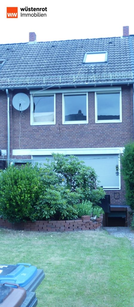 Immobilienangebot - Bremen - Alle - Schönebeck in Schlossnähe
Reihenmittelhaus mit viel Entwicklungspotenzial