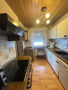 Immobilienangebot - Mörlen - Alle - 170qm Wfl. + Dachgeschoss, mit Einliegerwohnung und Garage
