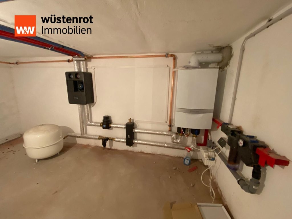 Immobilienangebot - Gelsenkirchen - Alle - Investieren mit Blick nach vorn: MFH in Horst mit modernisierter Substanz