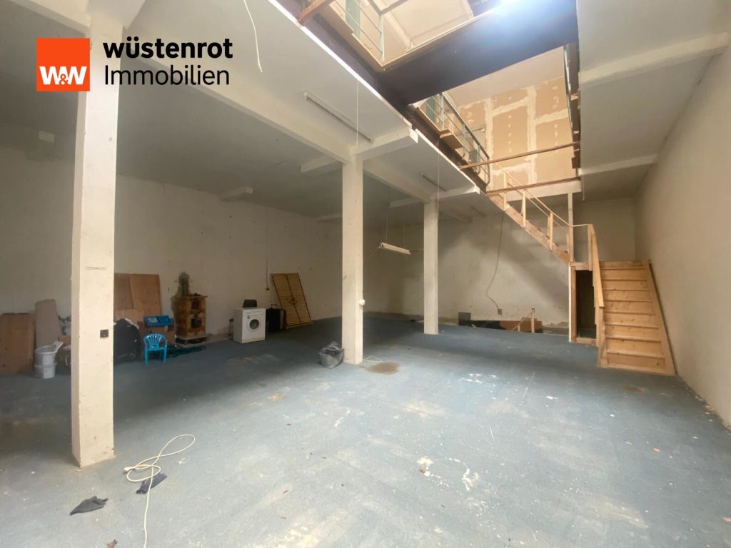 Immobilienangebot - Iserlohn - Alle - Interessante Bürohalle - Fläche auf mehreren Ebenen