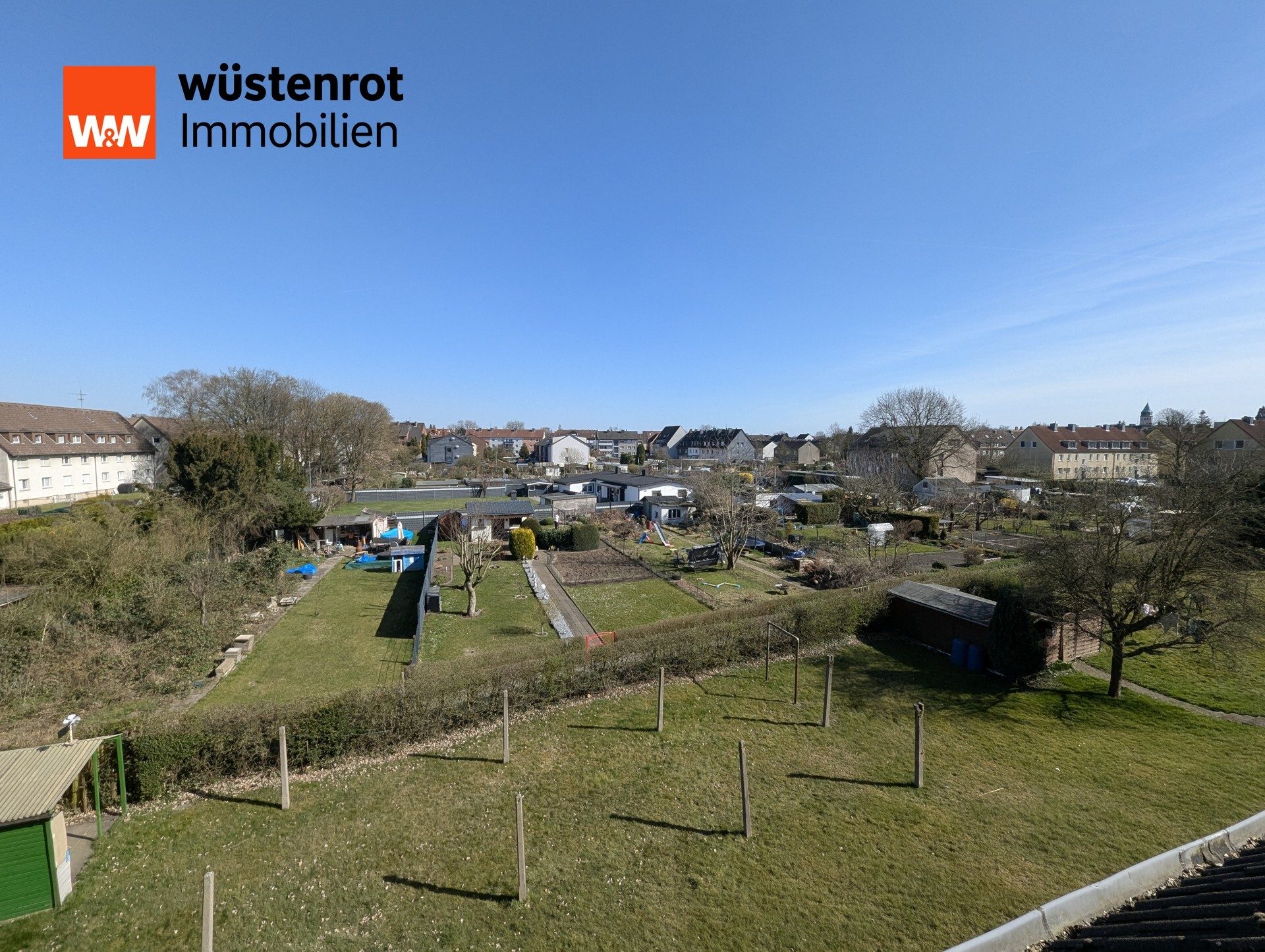 Immobilienangebot - Castrop-Rauxel - Alle - Moderne Dachgeschosswohnung mit großem Garten – ab 01.07.2026 frei zur Eigennutzung oder als Kapitalanlage!