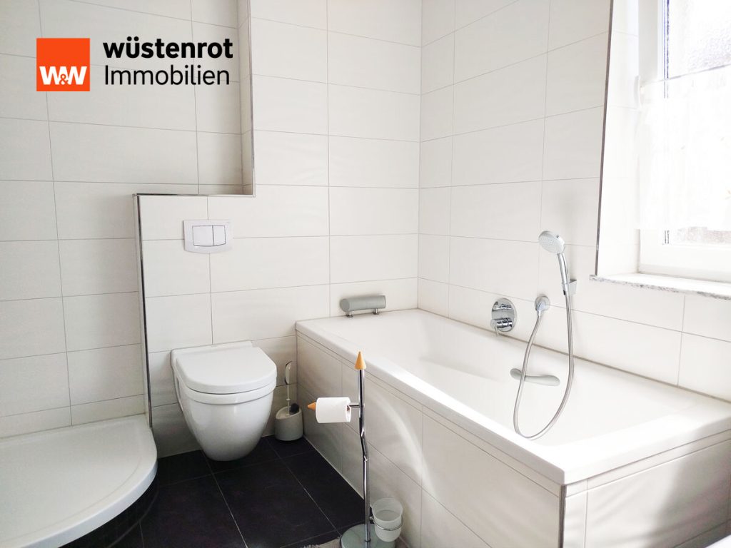 Immobilienangebot - Bellheim - Alle - Helle 3-Zimmer-Wohnung mit verglaster Terrasse in ruhiger Lage – Komfortables Wohnen auf ca. 87 m²