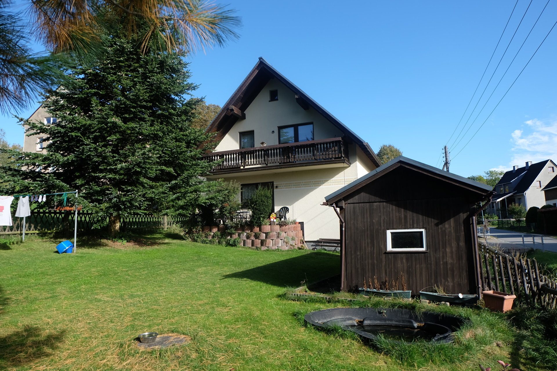 Immobilienangebot - Scheibenberg / Oberscheibe - Alle - Einfamilien haus mit Einliegerwohnung in Scheibenberg mit großem Grundstück in naturnaher Wohnlage.