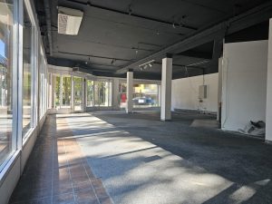 Immobilienangebot - Reutlingen - Alle - Im Mittelpunkt! 
Der Perfekte Standort für Ihr Gewerbe auf ca. 339 qm!