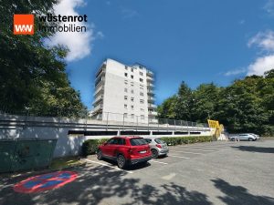 Immobilienangebot - Bad Homburg vor der Höhe / Gonzenheim - Alle - +++BAD HOMBURG: GEPFLEGTE 3 ZIMMER WOHNUNG IM 5. OG MIT BALKON UND BLICK+++