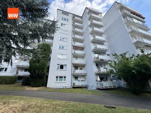 Immobilienangebot - Bad Homburg vor der Höhe / Gonzenheim - Alle - +++BAD HOMBURG: GEPFLEGTE 3 ZIMMER WOHNUNG IM 5. OG MIT BALKON UND BLICK+++