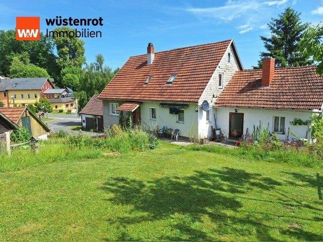 Immobilienangebot - Schalkau / Almerswind - Alle - Leben im Einklang mit der Natur -
Einfamilienhaus mit großen Grundstück in Almerswind