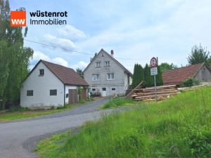 Immobilienangebot - Schalkau / Almerswind - Alle - Leben im Einklang mit der Natur -
Einfamilienhaus mit großen Grundstück in Almerswind
