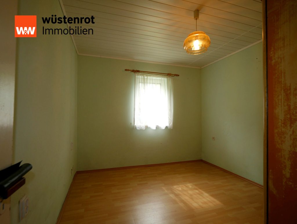 Immobilienangebot - Schalkau / Almerswind - Alle - Leben im Einklang mit der Natur -
Einfamilienhaus mit großen Grundstück in Almerswind