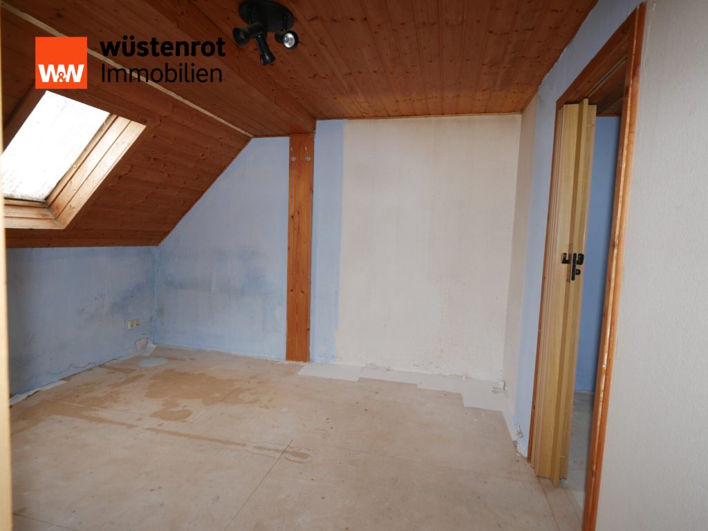 Immobilienangebot - Schalkau / Almerswind - Alle - Leben im Einklang mit der Natur -
Einfamilienhaus mit großen Grundstück in Almerswind