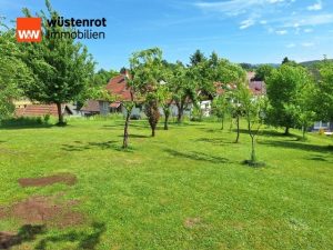 Immobilienangebot - Schalkau / Almerswind - Alle - Leben im Einklang mit der Natur -
Einfamilienhaus mit großen Grundstück in Almerswind