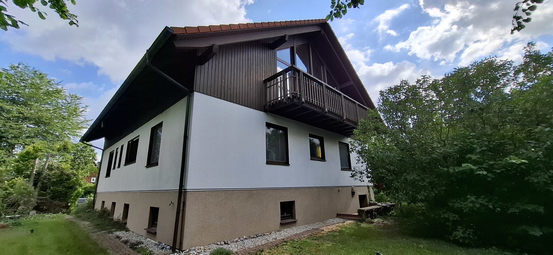 Immobilienangebot - Waldhufen / Nieder Seifersdorf - Alle - Hochwertiges Wohnhaus mit Praxis in Nieder Seifersdorf
